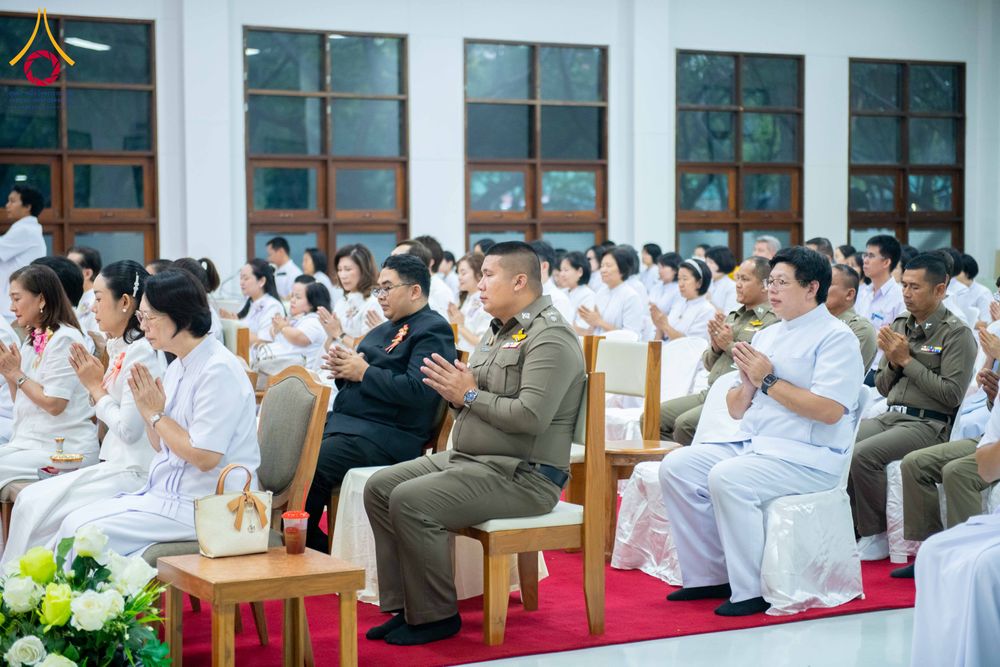 ภาพ No.314479:วันพฤหัสบดีที่ 19 มีนาคม พ.ศ. 2569 พิธีบำเพ็ญกุศล คุณพ่อณรงค์ จินตมากุล โยมบิดา พระครูปลัดรัตนวีรวัฒน์ (รังสฤษดิ์ อิทฺธิจินตโก) ที่ปรึกษาเจ้าคณะจังหวัดปทุมธานี เจ้าอาวาสวัดพระธรรมกาย  ณ ห้องปลูกศรัทธา 2 วัดพระธรรมกาย ปทุมธานี