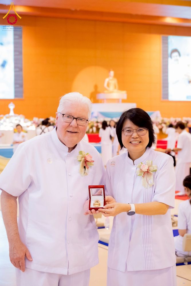 ภาพ No.264416:วันอาทิตย์ที่ 2 พฤศจิกายน พ.ศ. 2568 พิธีบูชาข้าวพระ ณ สภาธรรมกายสากล วัดพระธรรมกาย