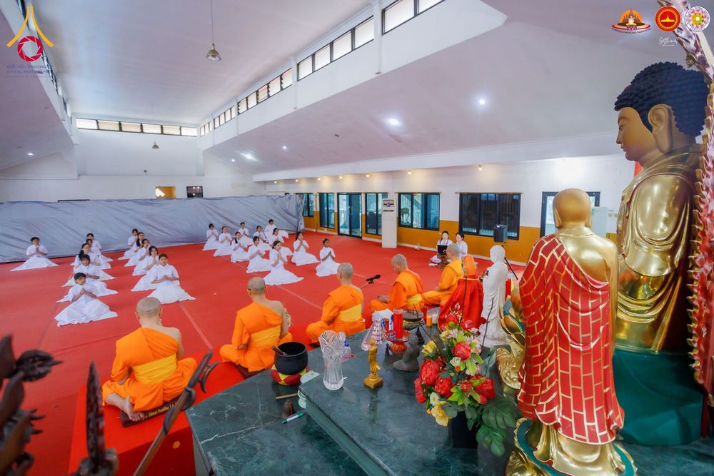 ภาพ No.284543:วันพุธที่ 17  ธันวาคม พ.ศ.2568  พิธีบวชอุบาสิกาแก้ว อินโดนีเซีย ณ ประเทศอินโดนีเซีย