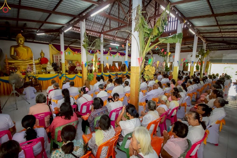 ภาพ No.255352:วันที่ 13 ตุลาคม พ.ศ. 2568 พิธีทอดกฐินสามัคคีทั่วไทย 30,000 วัด โดยคณะศิษยานุศิษย์ บูชาธรรม 81 ปี หลวงพ่อธัมมชโย ณ วัดมิ่งฟ้าคุณจักร ต.หนองกระท้าว อ.นครไทย จ.พิษณุโลก