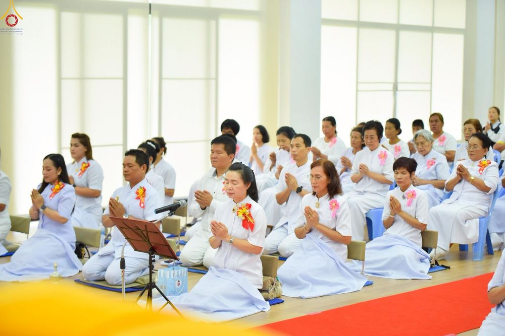 ภาพ No.249924:วันอังคารที่ 30 กันยายน พ.ศ. 2568 พิธีตอกเสามงคลต้นแรกอาคารเศรษฐีถาวร ที่พักผู้มาปฏิบัติธรรม ณ ศูนย์ปฏิบัติธรรมจันทบุรี