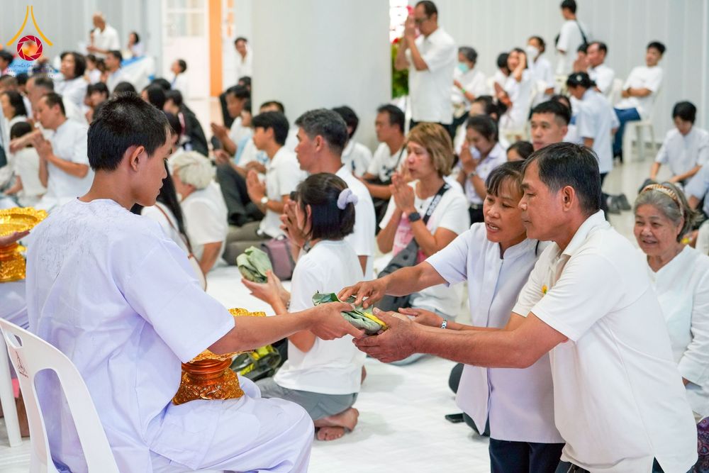 ภาพ No.216583:วันเสาร์ที่ 5 เมษายน พ.ศ. 2568 พิธีปลงผมธรรมทายาท โครงการบรรพชาอุปสมบทหมู่ธรรมทายาทอุดมศึกษารุ่น 52 ณ วัดพระธรรมกาย จ.ปทุมธานี