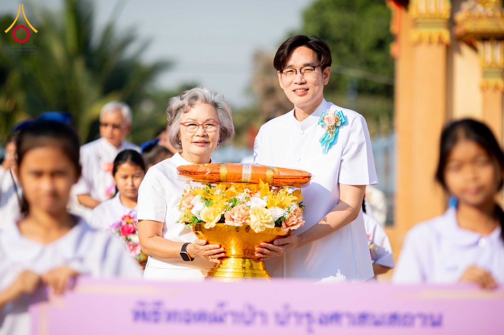 ภาพ No.304286:วันที่ 27 มกราคม พ.ศ. 2569 พิธีทอดผ้าป่าทำนุบำรุงศาสนสถาน ณ วัดไทยเจริญ อ.บางกรวย จ.นนทบุรี ในโครงการธรรมยาตรา กตัญญูบูชา มหาปูชนียาจารย์ พระมงคลเทพมุนี(สด จนฺทสโร) พระผู้ปราบมาร อนุสรณ์สถาน 7 แห่ง ปีที่ 14