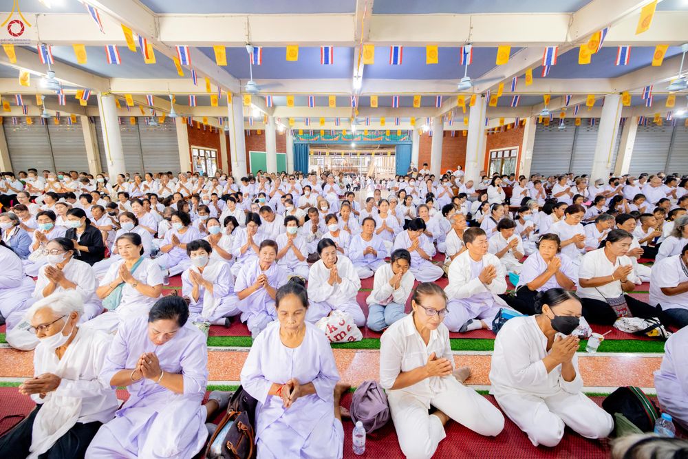 ภาพ No.301247:วันที่ 22 มกราคม พ.ศ. 2569 พิธีทอดผ้าป่าทำนุบำรุงศาสนสถาน ณ วัดใหม่พิบูลย์ผล อ.สองพี่น้อง จ.สุพรรณบุรี ในโครงการธรรมยาตรา กตัญญูบูชา มหาปูชนียาจารย์ พระมงคลเทพมุนี(สด จนฺทสโร) พระผู้ปราบมาร อนุสรณ์สถาน 7 แห่ง ปีที่ 14