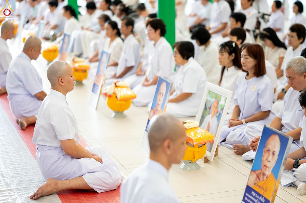 ภาพ No.333864:วันเสาร์ที่ 13 มิถุนายน พ.ศ.2569 พิธีเวียนประทักษิณ , พิธีวันทาสีมา , วันทาพระประธาน , พิธีขอขมาและมอบผ้าไตร โครงการอุปสมบทหมู่ผู้บริหาร รุ่นที่ 16 , โครงการอุปสมบทหมู่ธรรมทายาท ระดับอุดมศึกษา รุ่นที่ 53 (ภาคฤดูฝน) ณ โบสถ์พระไตรปิฏก วัดพระธรรมกาย