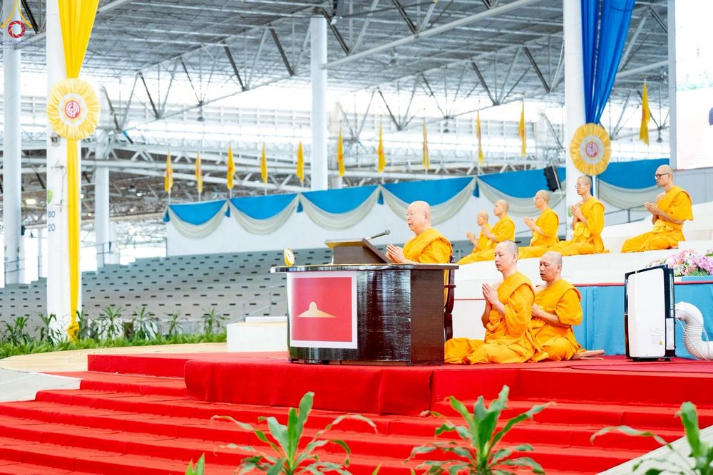 ภาพ No.240152:วันอาทิตย์ที่ 24 สิงหาคม พ.ศ. 2568 งานบุญวันอาทิตย์ พิธีจุดเทียนใจ ไฟนิรันด์ อนันตชัย ณ วัดพระธรรมกาย จ.ปทุมธานี