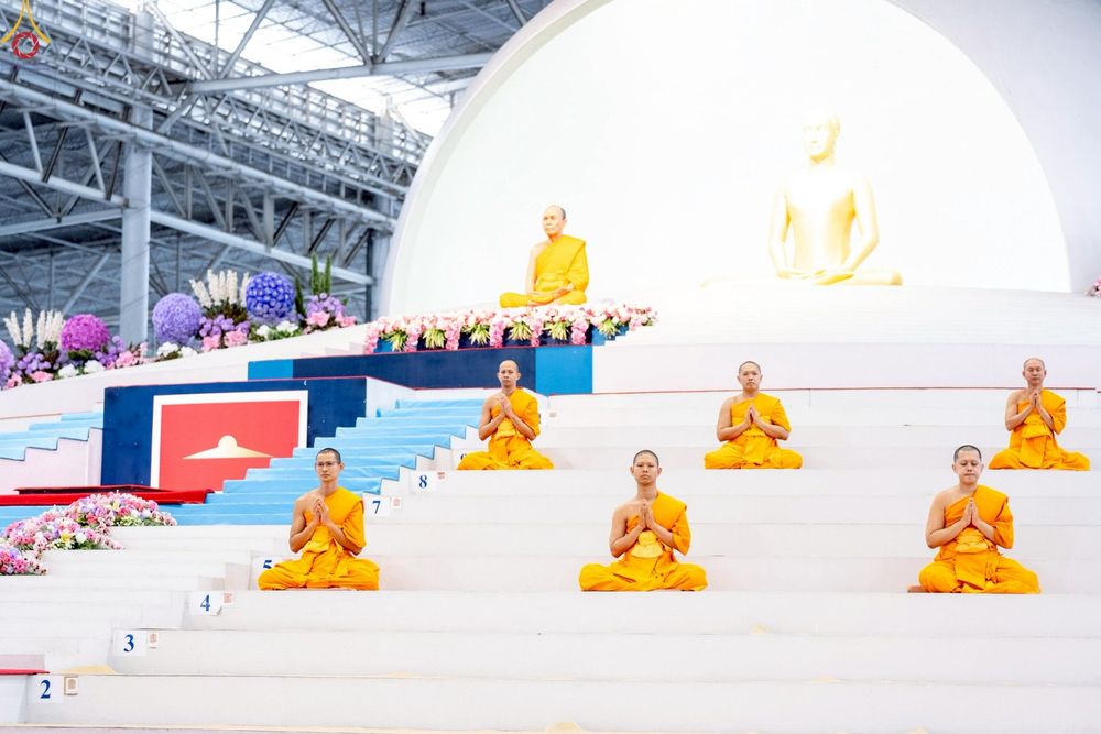 ภาพ No.249395:วันที่ 28 กันยายน พ.ศ. 2568 พิธีจุดเทียนใจ ไฟนิรันด์ อนันตชัย ณ สภาธรรมกายสากล วัดพระธรรมกาย