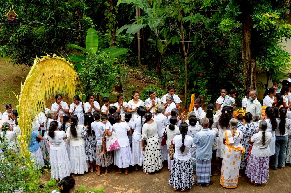 ภาพ No.264428:วันที่ 23 ตุลาคม พ.ศ. 2568 พิธีทอดกฐินสมทบ วัดกัลยาณมิตรต่างประเทศ  บูชาธรรม 81 ปี หลวงพ่อธัมมชโย  ณ วัดศรีอโรคา รามายา , วัดศรีธรรมราชา , วัดเปรดีปะกันเด วิหารายา ในเมืองมาตะเล ประเทศศรีลังกา 