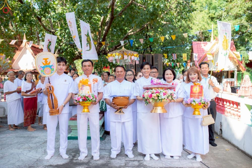 ภาพ No.259481:วันที่ 20 ตุลาคม พ.ศ. 2568 พิธีทอดกฐินสามัคคีทั่วไทย 30,000 วัด โดยคณะศิษยานุศิษย์ บูชาธรรม 81 ปี หลวงพ่อธัมมชโย ณ วัดศรีบุญเรือง จ.นครราชสีมา