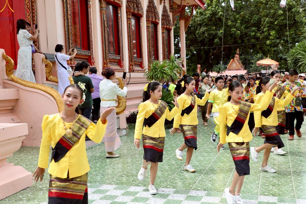 ภาพ No.265369:วันที่ 25 ตุลาคม พ.ศ. 2568 พิธีทอดกฐินสามัคคีทั่วไทย ณ วัดทรงธรรม อ.พนัสนิคม จ.ชลบุรี โดยคณะศิษยานุศิษย์ บูชาธรรม 81 ปี หลวงพ่อธัมมชโย