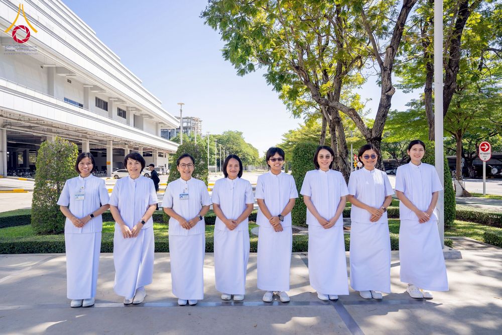 ภาพ No.271875:วันที่ 22 พฤศจิกายน พ.ศ. 2568 ผู้ว่าฯ ปทุมธานี ลงพื้นที่เยี่ยม “อำเภอคลองหลวง” พร้อมชมการเตรียมความพร้อมเทศกาลสวนดอกไม้ปทุมธานี “ทุ่งสวรรค์ ตะวันฉาย” ณ วัดพระธรรมกาย