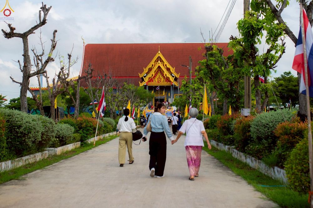 ภาพ No.253084:วันที่ 12 ตุลาคม พ.ศ. 2568 พิธีทอดกฐินสามัคคีทั่วไทย 30,000 วัด โดยคณะศิษยานุศิษย์ บูชาธรรม 81 ปี หลวงพ่อธัมมชโย ณ วัดลำพระยา จ.พระนครศรีอยุธยา