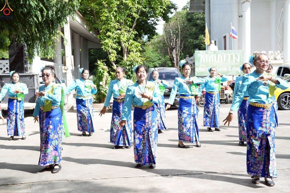 ภาพ No.258840:วันที่ 19 ตุลาคม พ.ศ. 2568 พิธีทอดกฐินสามัคคีทั่วไทย 30,000 วัด โดยคณะศิษยานุศิษย์ บูชาธรรม 81 ปี หลวงพ่อธัมมชโย ณ วัดทับกวาง อ.แก่งคอย จ.สระบุรี