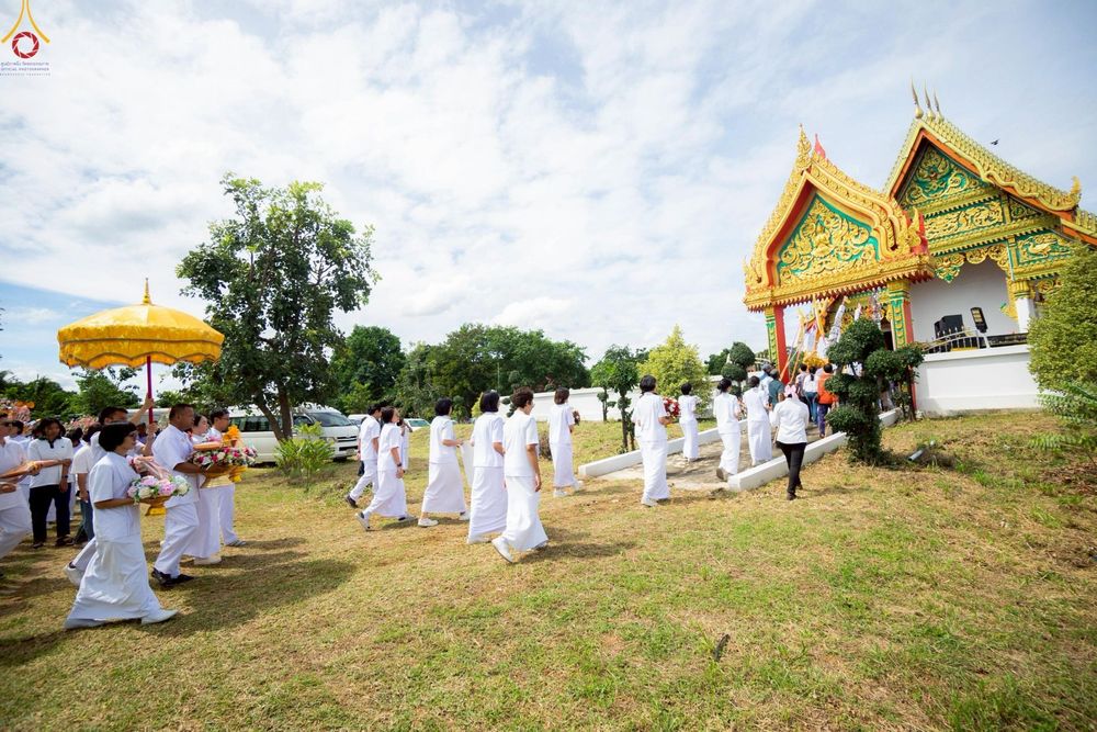 ภาพ No.262186:วันที่ 24 ตุลาคม พ.ศ. 2568 พิธีทอดกฐินสามัคคีทั่วไทย 30,000 วัด โดยคณะศิษยานุศิษย์ บูชาธรรม 81 ปี หลวงพ่อธัมมชโย ณ วัดดงรัง อ.ด่านช้าง จ.สุพรรรณบุรี