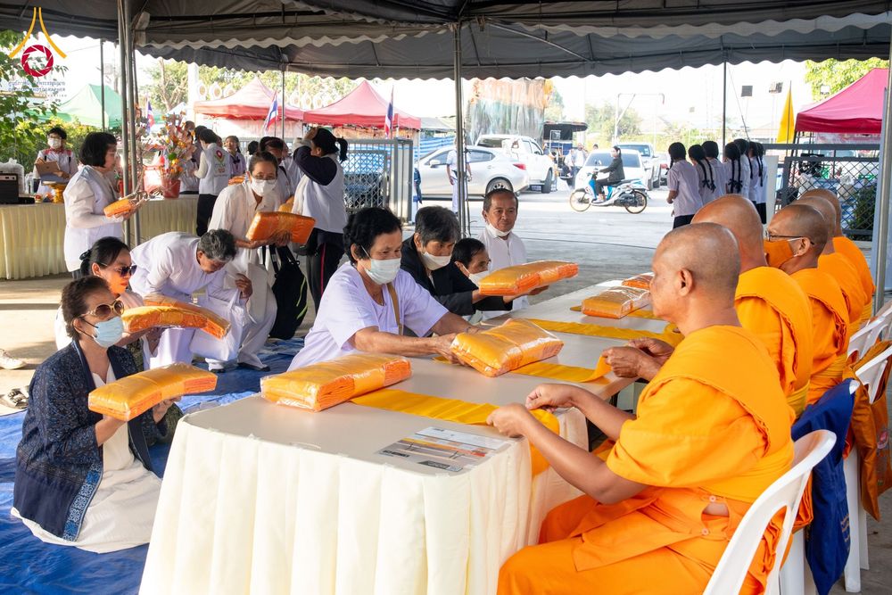 ภาพ No.204906:พิธีทอดผ้าป่าทำนุบำรุงศาสนสถาน ณ วัดแก้วบัวเกษร ตำบลระแหง อำเภอลาดหลุมแก้ว จังหวัดปทุมธานี ในโครงการธรรมยาตรา กตัญญูบูชา มหาปูชนียาจารย์ พระมงคลเทพมุนี(สด จนฺทสโร) พระผู้ปราบมาร อนุสรณ์สถาน 7 แห่ง ปีที่ 13 วันที่ 30 มกราคม พ.ศ. 2568