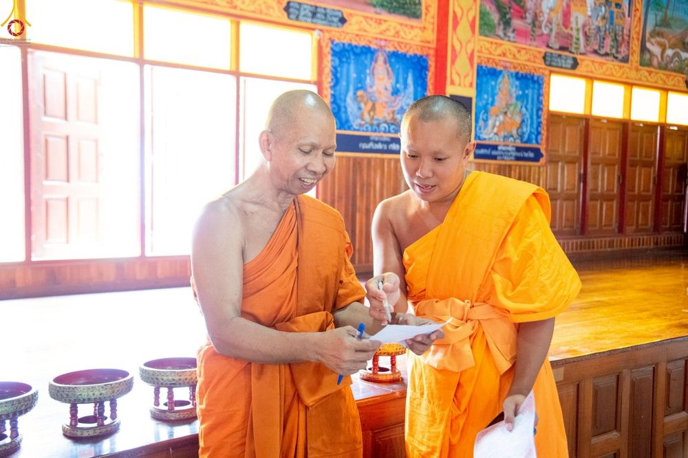 ภาพ No.253309:วันที่ 12 ตุลาคม พ.ศ. 2568 พิธีทอดกฐินสามัคคีทั่วไทย 30,000 วัด โดยคณะศิษยานุศิษย์ บูชาธรรม 81 ปี หลวงพ่อธัมมชโย ณ วัดกลางทุ่ง อ.มหาราช จ.พระนครศรีอยุธยา