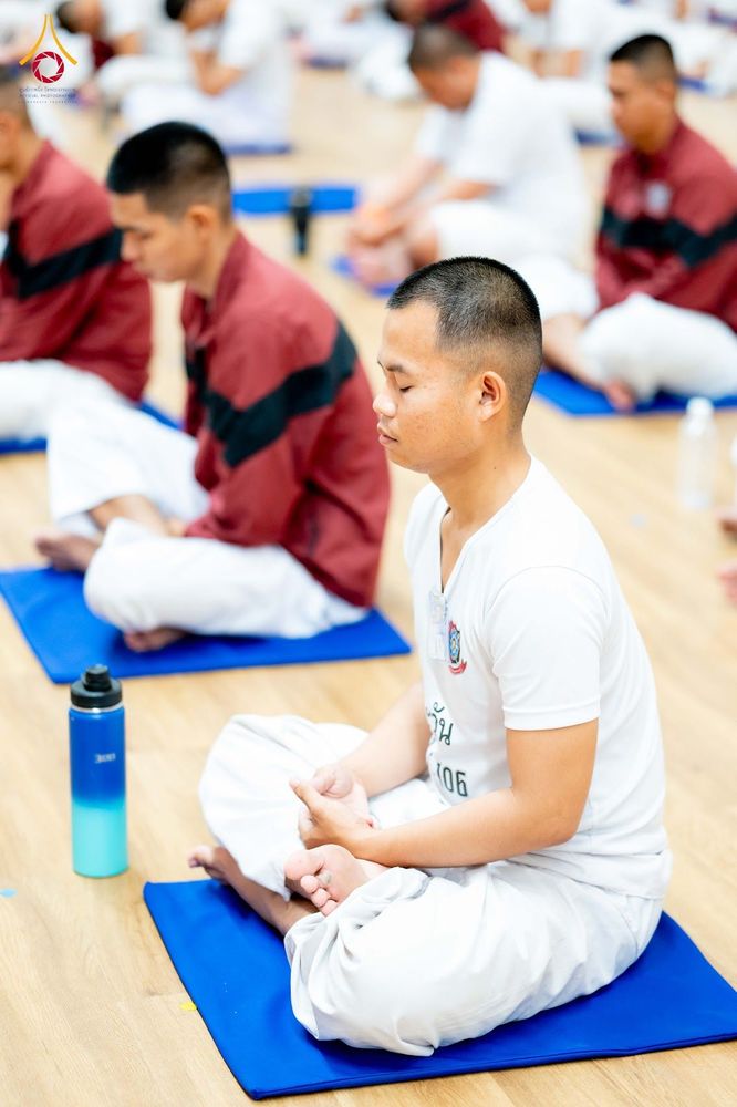 ภาพ No.350122:วันที่ 17-18 กันยายน พ.ศ. 2569 โครงการบรรพชาพัฒนาคุณธรรม จริยธรรม สำหรับนักเรียนนายสิบตำรวจ (นสต.) รุ่นที่ 16 ศูนย์ฝึกอบรมตำรวจภูธรภาค 1  ได้จัดกิจกรรม ณ สภาธรรมกายสากล ห้องแก้ว2