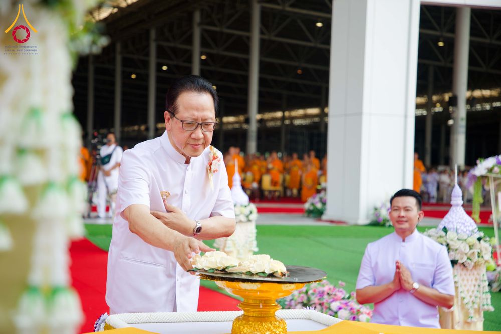 ภาพ No.316636:วันอาทิตย์ที่ 29 มีนาคม พ.ศ. 2569 พิธีทอดผ้าบังสุกุลและพิธีชำระร่าง โยมพ่อณรงค์ จินตมากุล  สิริอายุ 99 ปี 11 เดือน โยมบิดา พระครูปลัดรัตนวีรวัฒน์ (รังสฤษดิ์ อิทฺธิจินตโก) ที่ปรึกษาเจ้าคณะจังหวัดปทุมธานี เจ้าอาวาสวัดพระธรรมกาย  ณ ฌาปนสถานชั่วคราว ทางเข้า 