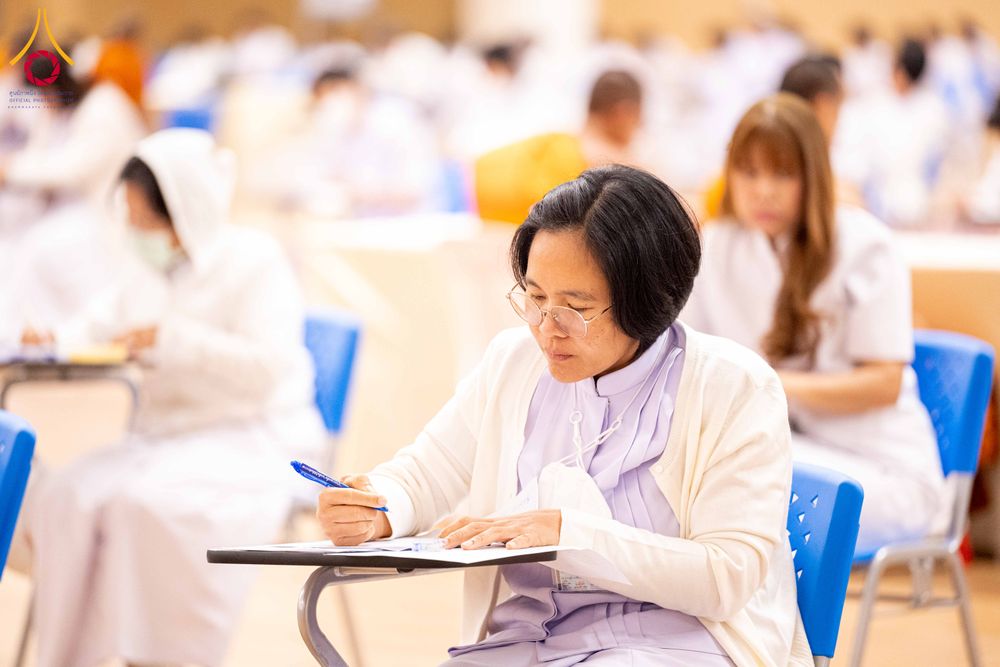 ภาพ No.309572:วันที่ 12 กุมภาพันธ์ พ.ศ. 2569 การสอบบาลีสนามหลวง ประจำปี 2569 ประโยค 1-2, ป.ธ.3/ ประโยค บ.ศ.1-2, บ.ศ.3 ณ สนามสอบประจำจังหวัดปทุมธานี แห่งที่ 2  วัดพระธรรมกาย อ.คลองหลวง จ.ปทุมธานี