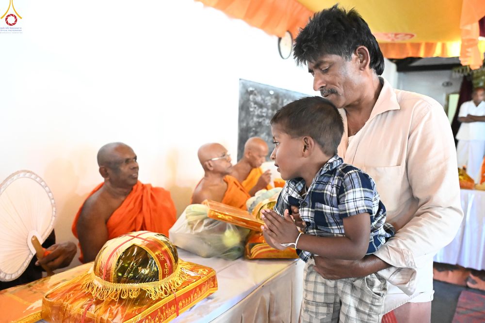 ภาพ No.278748:วันที่ 30 ตุลาคม 2568  กฐินสมทบวัดต่างประเทศ โดยคณะศิษยานุศิษย์  บูชาธรรม 81 ปี หลวงพ่อธัมมชโย  ณ วัดศรีโพธินันทะ ประเทศศรีลังกา