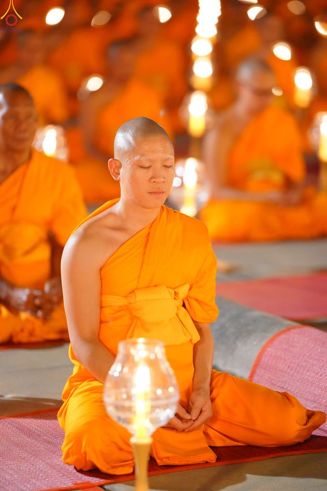 ภาพ No.308060:วันที่ 31 มกราคม พ.ศ. 2569 พิธีจุดประทีปธรรมถวายเป็นพุทธบูชา  และบูชาธรรมมหาปูชนียาจารย์ (ภาพชุดที่ 3) ณ วัดพระธรรมกาย ปทุมธานี ในโครงการธรรมยาตรา กตัญญูบูชา มหาปูชนียาจารย์ พระมงคลเทพมุนี(สด จนฺทสโร) พระผู้ปราบมาร อนุสรณ์สถาน 7 แห่ง ปีที่ 14