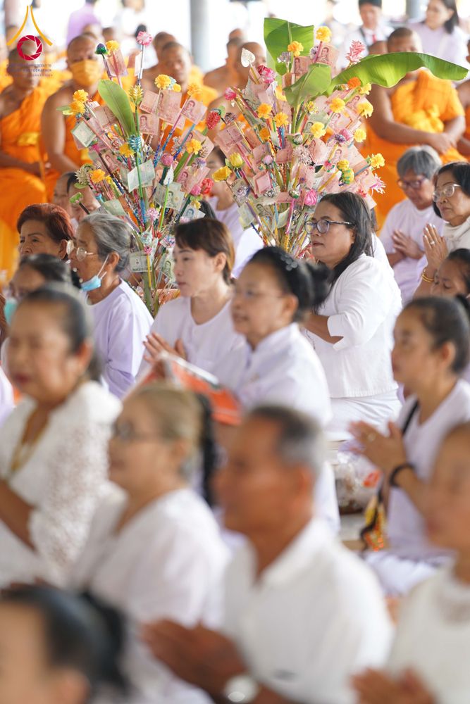 ภาพ No.299012:วันที่ 20 มกราคม พ.ศ. 2569 พิธีทอดผ้าป่าทำนุบำรุงศาสนสถาน ณ วัดใหม่นพรัตน์ ต.เนินพระปรางค์ อ.สองพี่น้อง จ.สุพรรณบุรี ในโครงการธรรมยาตรา กตัญญูบูชา มหาปูชนียาจารย์ พระมงคลเทพมุนี(สด จนฺทสโร) พระผู้ปราบมาร อนุสรณ์สถาน 7 แห่ง ปีที่ 14