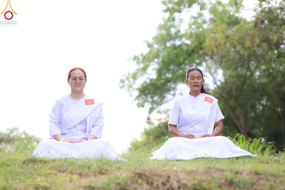 ภาพ No.158411:โครงการอบรมอุบาสก อุบาสิกาแก้ว  ตัวแทนทอดกฐิน 30,000 วัด ทั่วไทย บูชาธรรม 80 ปี หลวงพ่อธัมมชโย ระหว่างวันที่ 20-22 กันยายน พ.ศ. 2567 ณ จังหวัดบุรีรัมย์ รุ่นที่ 3