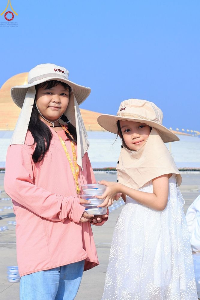 ภาพ No.60980:V.37 ยิ่งกว่าดี เพื่อ 80 ปีของพ่อ ภาพการเตรียมงานของหน่วยงานต่างๆ เพื่อพิธีฉลองอายุวัฒนมงคล 80 ปี หลวงพ่อธัมมชโย และรับถวายมหาสังฆทาน 10,000 กว่าวัดทั่วประเทศ ในวันคุ้มครองโลก วันจันทร์ที่ 22 เมษายน พ.ศ. 2567