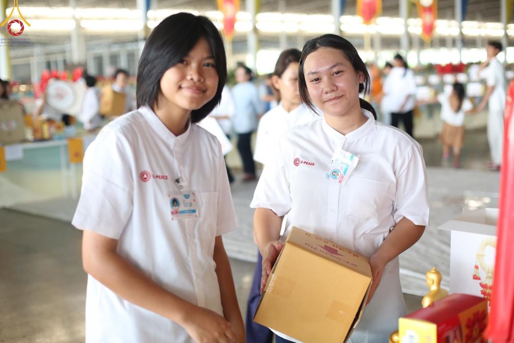 ภาพ No.61491:V.36 ทุ่มเทเพื่อพ่อ 80 ปี ภาพการเตรียมงานของหน่วยงานต่างๆ เพื่อพิธีฉลองอายุวัฒนมงคล 80 ปี หลวงพ่อธัมมชโย และรับถวายมหาสังฆทาน 10,000 กว่าวัดทั่วประเทศ ในวันคุ้มครองโลก จันทร์ที่ 22 เมษายน พ.ศ.2567