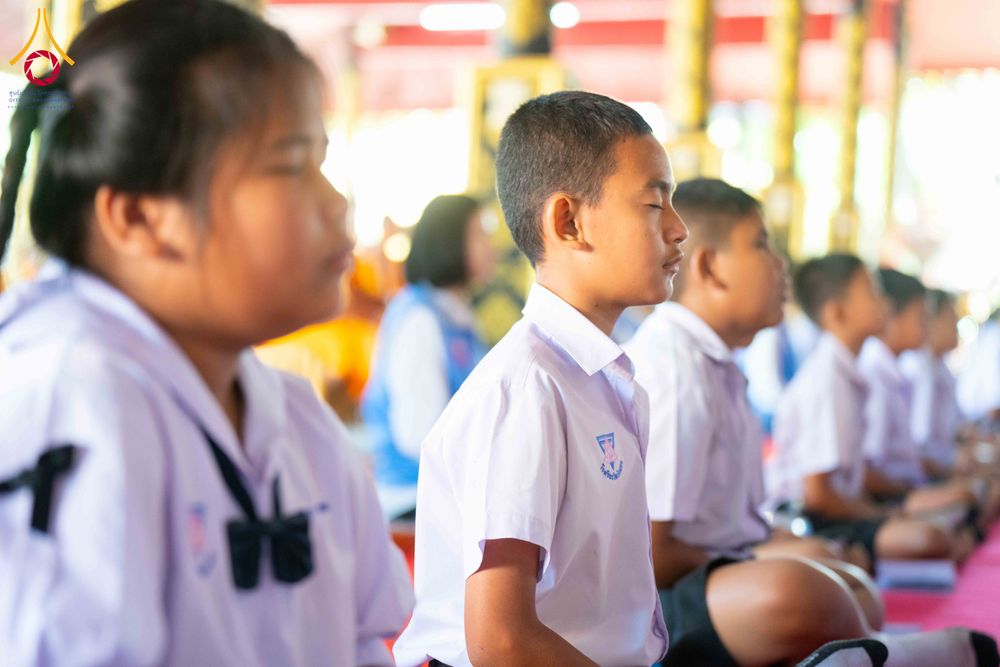 ภาพ No.304871:วันที่ 28 มกราคม พ.ศ. 2569 พิธีทอดผ้าป่าทำนุบำรุงศาสนสถาน ณ วัดบ่อทอง ต.คูขวาง อ.ลาดหลุมแก้ว จ.ปทุมธานี ในโครงการธรรมยาตรา กตัญญูบูชา มหาปูชนียาจารย์ พระมงคลเทพมุนี(สด จนฺทสโร) พระผู้ปราบมาร อนุสรณ์สถาน 7 แห่ง ปีที่ 14