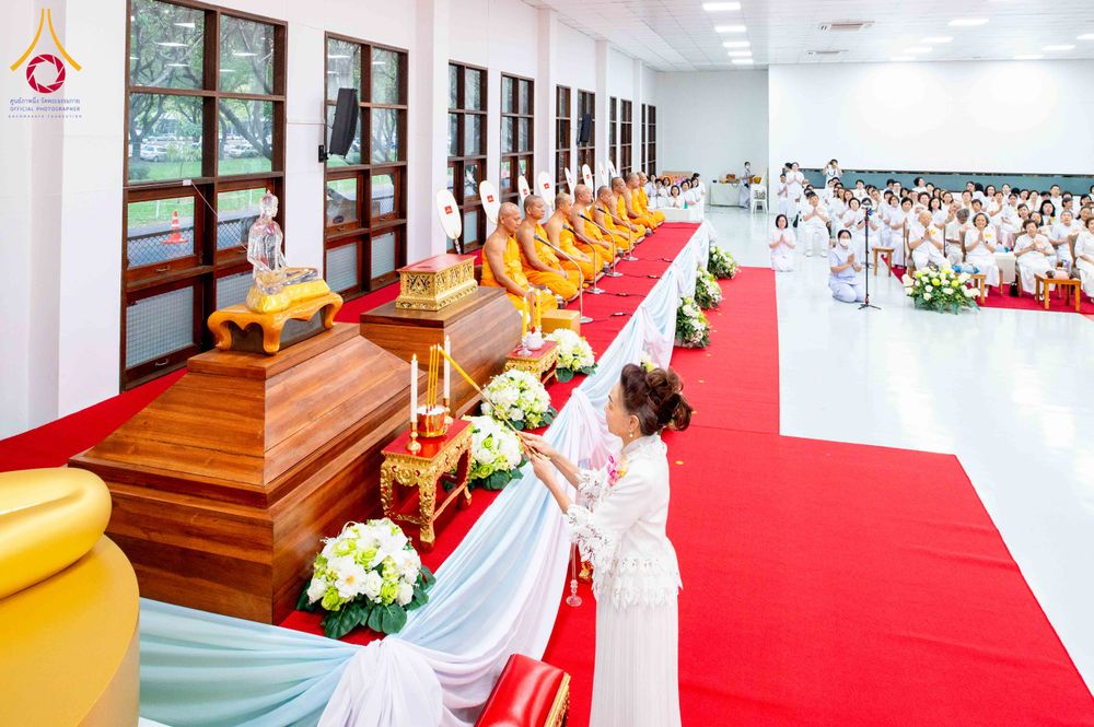 ภาพ No.314894:วันอาทิตย์ที่ 22 มีนาคม พ.ศ. 2569 พิธีบำเพ็ญกุศล คุณพ่อณรงค์ จินตมากุล  สิริอายุ 99 ปี 11 เดือน โยมบิดา พระครูปลัดรัตนวีรวัฒน์ (รังสฤษดิ์ อิทฺธิจินตโก) ที่ปรึกษาเจ้าคณะจังหวัดปทุมธานี เจ้าอาวาสวัดพระธรรมกาย  ณ ห้องปลูกศรัทธา 2 วัดพระธรรมกาย ปทุมธานี