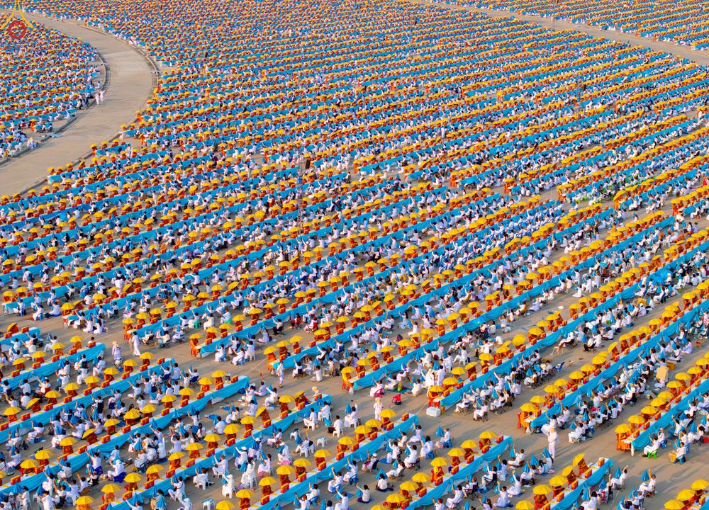 ภาพ No.324178:วันที่ 22 เมษายน พ.ศ.2569 (วันคุ้มครองโลก) พิธีถวายมหาสังฆทาน 40,000 กว่าวัดทั่วประเทศ ณ ลานธรรม พระมหาธรรมกายเจดีย์ วัดพระธรรมกาย