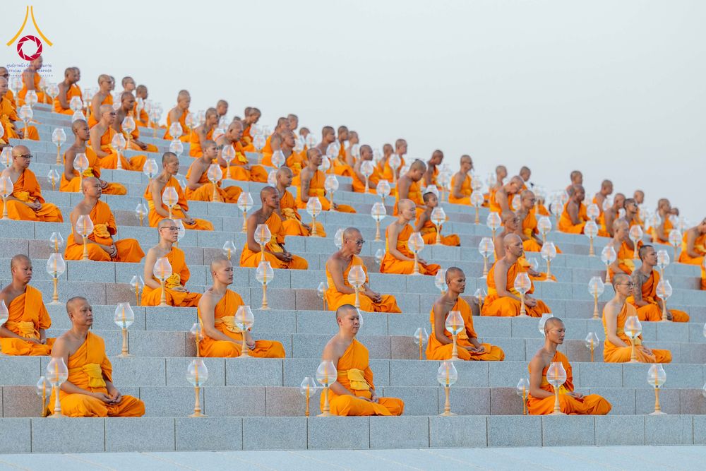 ภาพ No.312082:วันอังคารที่ 3 มีนาคม พ.ศ.2569 พิธีเวียนประทักษิณและจุดมาฆประทีป ณ ลานธรรมพระมหาธรรมกายเจดีย์ วัดพระธรรมกาย