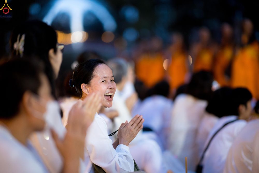 ภาพ No.287546:วันที่ 3 มกราคม พ.ศ. 2569 พิธีต้อนรับพระธรรมยาตรา ในโครงการธรรมยาตรา กตัญญูบูชา มหาปูชนียาจารย์ พระมงคลเทพมุนี(สด จนฺทสโร) พระผู้ปราบมาร อนุสรณ์สถาน 7 แห่ง ปีที่ 14 ณ อนุสรณ์สถานมหาวิหารพระมงคลเทพมุนี (โลตัสแลนด์) อ.สองพี่น้อง จ.สุพรรณบุรี