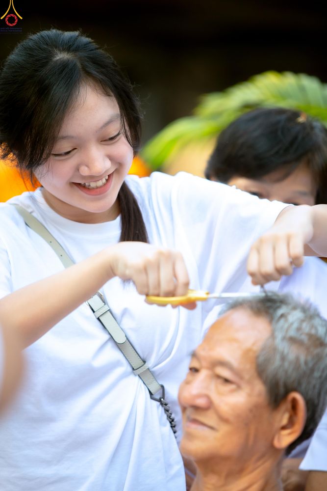 ภาพ No.319731:วันอาทิตย์ที่ 5 เมษายน พ.ศ.2569 พิธีตัดปอยผม และปลงผมนาคธรรมทายาท โครงการบรรพชาและอุปสมบทหมู่ รุ่นบูชาธรรม 82 ปี หลวงพ่อธัมมชโย