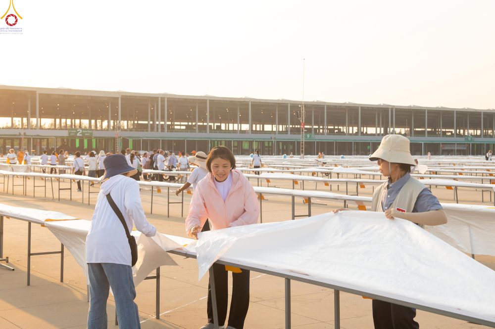 ภาพ No.320313:วันที่ 7-8 เมษายน พ.ศ.2569 การเตรียมงาน ณ ลานธรรม และ งานจราจร เพื่องานถวายมหาสังฆทาน 40,000 กว่าวัดทั่วประเทศ วันคุ้มครองโลก 22 เมษายน พ.ศ.2569 วัดพระธรรมกาย