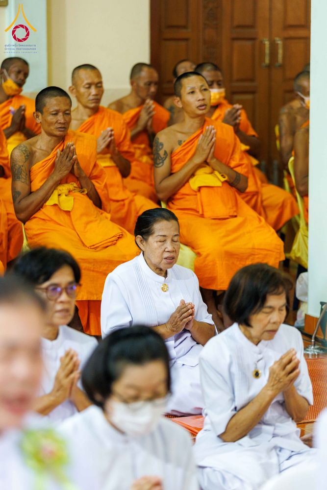 ภาพ No.296398:วันที่ 16 มกราคม พ.ศ. 2569 พิธีทอดผ้าป่าทำนุบำรุงศาสนสถาน ณ วัดโพธิ์เอน ต.บางขุนกอง อ.บางกรวย จ.นนทบุรี อนุสรณ์สถานลำดับที่ 4 สถานที่เกิดด้วยกายธรรม ในโครงการธรรมยาตรา กตัญญูบูชา มหาปูชนียาจารย์ พระมงคลเทพมุนี(สด จนฺทสโร) พระผู้ปราบมาร อนุสรณ์สถาน 7 แห่ง