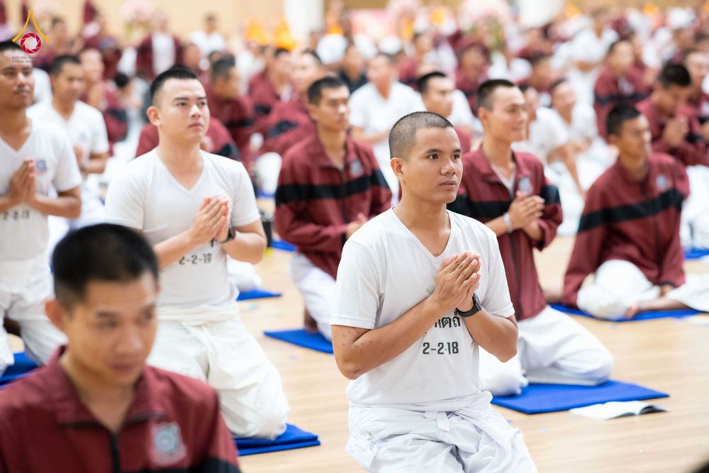 ภาพ No.350458:วันที่ 19-20 กันยายน พ.ศ. 2569 โครงการบรรพชาพัฒนาคุณธรรม จริยธรรม สำหรับนักเรียนนายสิบตำรวจ (นสต.) รุ่นที่ 16 ศูนย์ฝึกอบรมตำรวจภูธรภาค 1 ณ สภาธรรมกายสากล ห้องแก้วสารพัดนึก 2