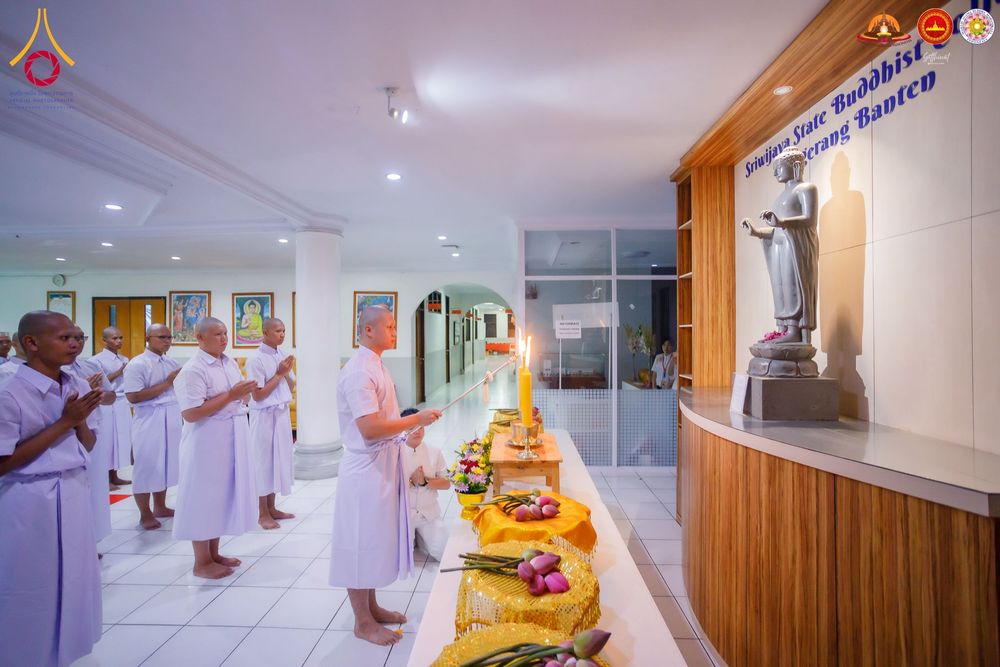 ภาพ No.283615:วันเสาร์ที่ 20 ธันวาคม  2568 พิธีบรรพชาสามเณร ณ ประเทศอินโดนีเซีย