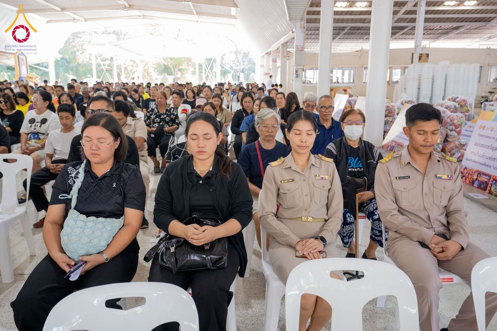 ภาพ No.291046:วันจันทร์ที่ 5 มกราคม พ.ศ. 2569  วัดพระธรรมกาย มูลนิธิธรรมกาย  จัดพิธีมอบของขวัญสนับสนุนการจัดกิจกรรมงานวันเด็กแห่งชาติ ประจำปี พ.ศ. 2569 ให้แก่องค์กรภาคีเครือข่ายกว่า 200 องค์กร ณ วัดพระธรรมกาย อ.คลองหลวง จ.ปทุมธานี