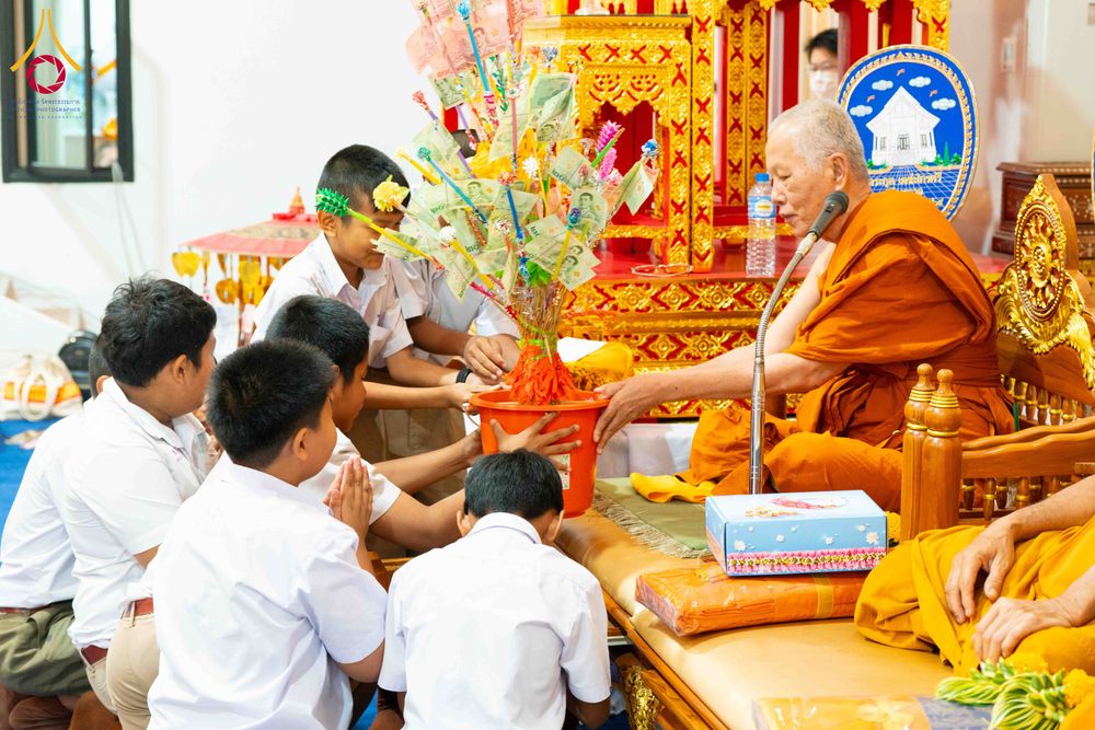 ภาพ No.304967:วันที่ 28 มกราคม พ.ศ. 2569 พิธีทอดผ้าป่าทำนุบำรุงศาสนสถาน ณ วัดบัวแก้วเกษร อ.ลาดหลุมแก้ว จ.ปทุมธานี ในโครงการธรรมยาตรา กตัญญูบูชา มหาปูชนียาจารย์ พระมงคลเทพมุนี(สด จนฺทสโร) พระผู้ปราบมาร อนุสรณ์สถาน 7 แห่ง ปีที่ 14