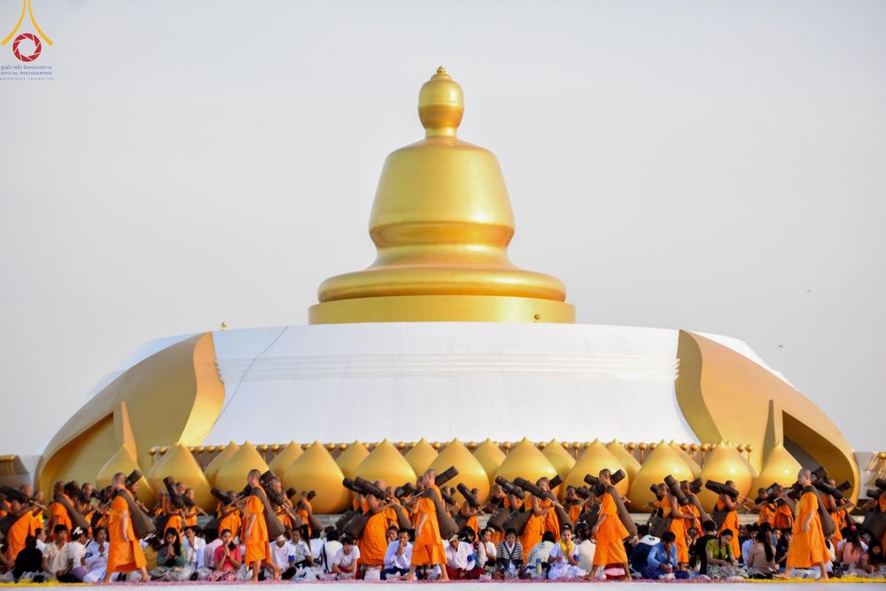ภาพ No.198195:พิธีต้อนรับพระธรรมยาตรา ณ อนุสรณ์สถานลำดับที่ 5 สถานที่เผยแผ่วิชชาธรรมกายครั้งแรก อนุสรณ์สถานบางปลา วัดบางปลา อำเภอบางเลน จังหวัดนครปฐม ในโครงการธรรมยาตรา กตัญญูบูชา มหาปูชนียาจารย์ พระมงคลเทพมุนี(สด จนฺทสโร) พระผู้ปราบมาร ปีที่ 13 วัน 19 มกราคม พ.ศ.2568