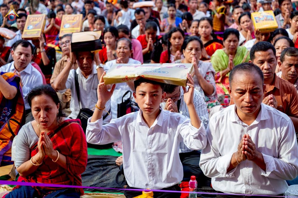 ภาพ No.257566:วันที่ 17 ตุลาคม พ.ศ. 2568 พิธีทอดกฐินสมทบวัดกัลยาณมิตรต่างประเทศ  บูชาธรรม 81 ปี หลวงพ่อธัมมชโย ณ ศูนย์ปฏิบัติธรรมไมตรีปูร์ เมืองคาร์การชารี ประเทศบังกลาเทศ 