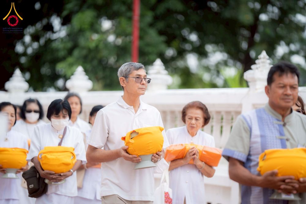 ภาพ No.278303:วันศุกร์ที่ 5 ธันวาคม พ.ศ. 2568 (วันพ่อแห่งชาติ) พิธีบรรพชาอุปสมบทหมู่ธรรมทายาท จำนวน 16 รูป โครงการบรรพชาอุปสมบทหมู่ รุ่นบูชาธรรมมหาปูชนียาจารย์ ประจำปี 2568  ณ ศูนย์ปฏิบัติธรรมและอบรมเยาวชนพระนครศรีอยุธยา จ.พระนครศรีอยุธยา