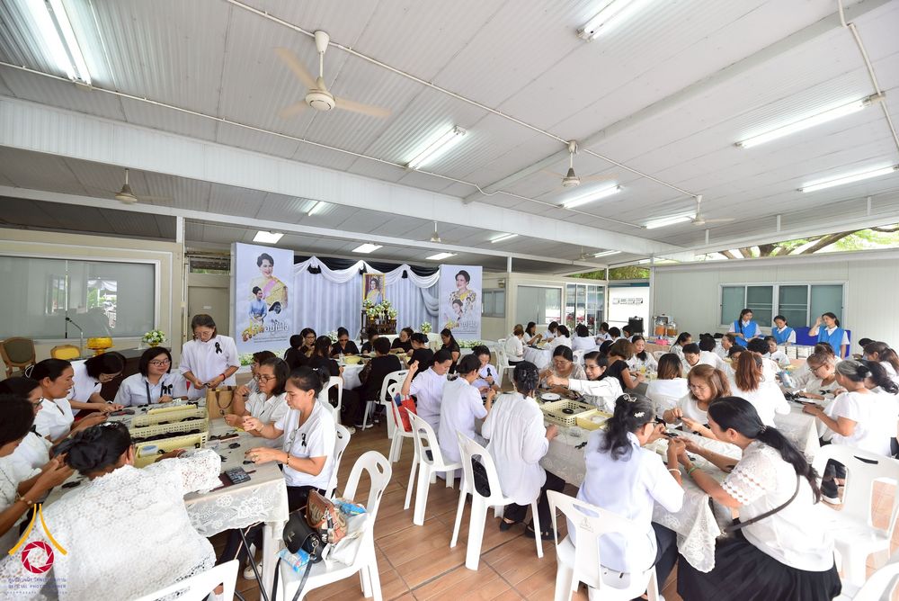 ภาพ No.267620:วันที่ 7 พฤศจิกายน พ.ศ. 2568 พสกนิกรอำเภอคลองหลวง รวมใจบำเพ็ญกุศลปัณรสมวาร (15 วัน) อุทิศถวายเป็นพระราชกุศลแด่ “สมเด็จพระพันปีหลวง” ณ วัดพระธรรมกาย