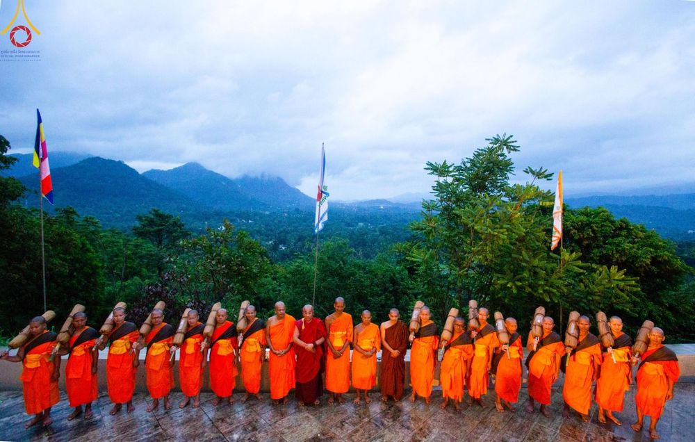 ภาพ No.140991:PhotoStory มหาศรัทธา ธรรมยาตราศรีลังกา EP.5 โครงการสยาม-ลังกา ธรรมยาตรา ฉลองเทศกาลวิสาขบูชาแห่งชาติ ศรีลังกา บูชาธรรม 80 ปีหลวงพ่อธัมมชโย เส้นทางจาก เมืองดัมบูลลา ไปยัง เมืองมาตะเล ตั้งแต่วันที่ 17-20 พฤษภาคม พ.ศ.2567