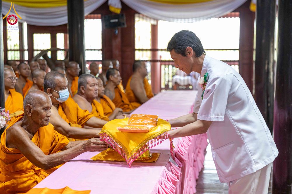 ภาพ No.300850:วันที่ 22 มกราคม พ.ศ. 2569 พิธีทอดผ้าป่าทำนุบำรุงศาสนสถาน ณ วัดบางปลา อ.บางเลน จ.นครปฐม ในโครงการธรรมยาตรา กตัญญูบูชา มหาปูชนียาจารย์ พระมงคลเทพมุนี(สด จนฺทสโร) พระผู้ปราบมาร อนุสรณ์สถาน 7 แห่ง ปีที่ 14