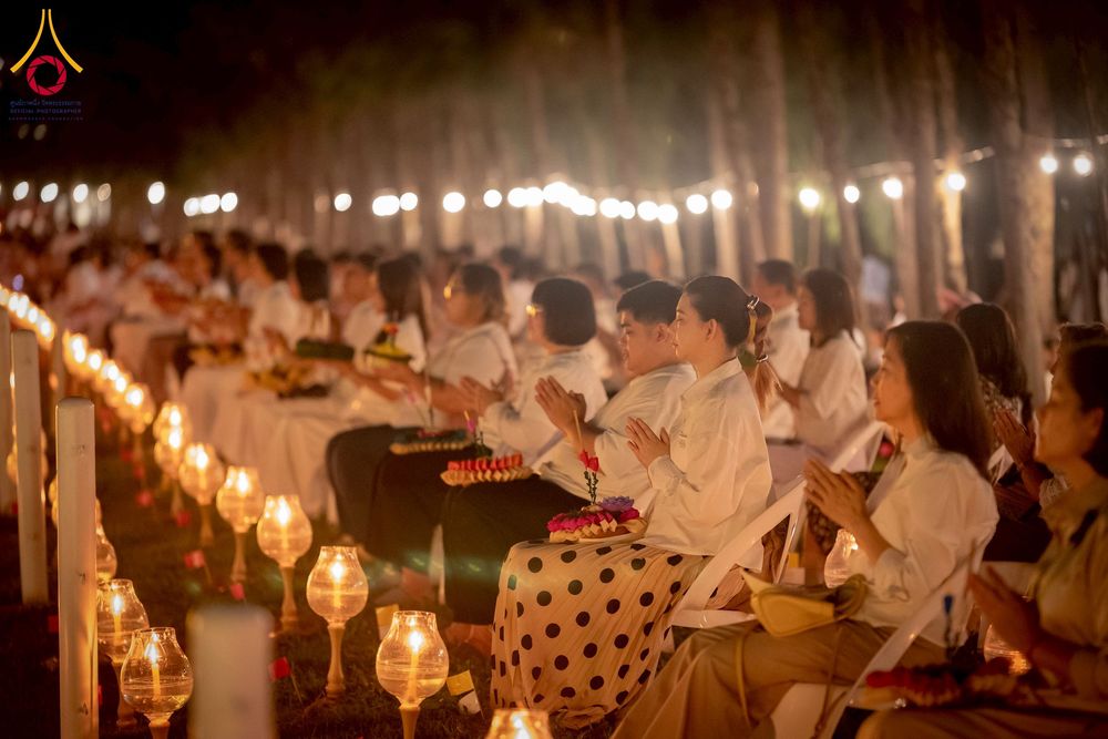 ภาพ No.266367:วันพุธที่ 5 พฤศจิกายน พ.ศ. 2568 (วันพระ ขึ้น 15 ค่ำ เดือน 12) พิธีลอยกระทงธรรม  ณ สระมหาเศรษฐีทะเลบุญ มหาวิหารพระมงคลเทพมุนี วัดพระธรรมกาย จ.ปทุมธานี