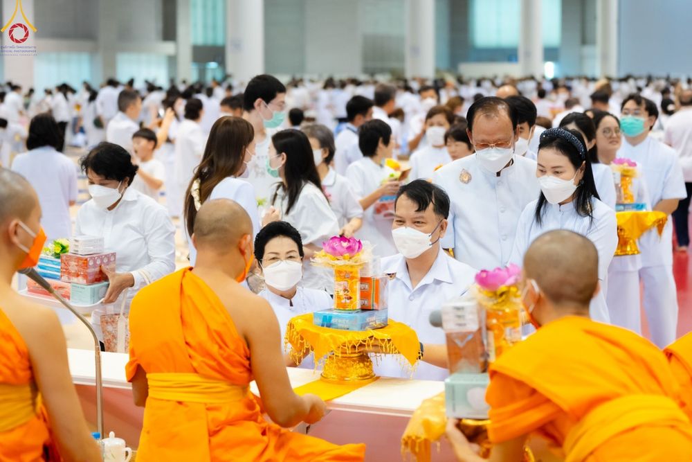 ภาพ No.85839:พิธีถวายคิลานเภสัชและอุปกรณ์การแพทย์ บูชาธรรมเนื่องในวันธรรมชัย วันที่ 19 สิงหาคม พ.ศ. 2566 ณ ห้องแก้วสารพัดนึก วัดพระธรรมกาย