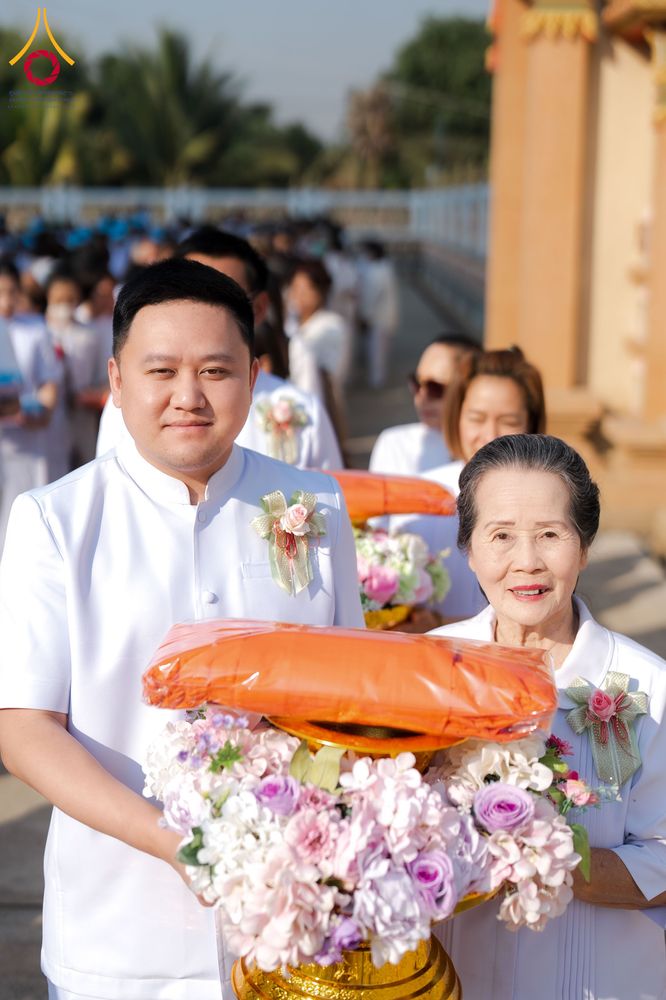 ภาพ No.304288:วันที่ 27 มกราคม พ.ศ. 2569 พิธีทอดผ้าป่าทำนุบำรุงศาสนสถาน ณ วัดไทยเจริญ อ.บางกรวย จ.นนทบุรี ในโครงการธรรมยาตรา กตัญญูบูชา มหาปูชนียาจารย์ พระมงคลเทพมุนี(สด จนฺทสโร) พระผู้ปราบมาร อนุสรณ์สถาน 7 แห่ง ปีที่ 14